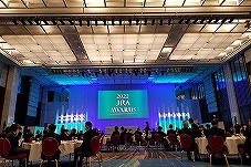 日本中央競馬会「2022年度顕彰者レリーフ贈呈式」「2022年度JRA賞授賞式」