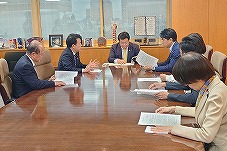 大阪ブルー・オーシャン・ビジョン議員連盟　「西村明弘環境大臣への申し入れ」